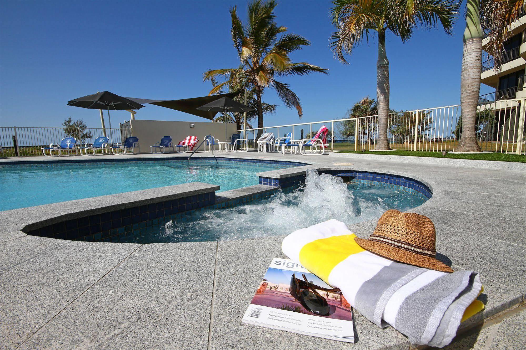 גולד קוסט San Simeon Beachfront Apartments Tugun מראה חיצוני תמונה
